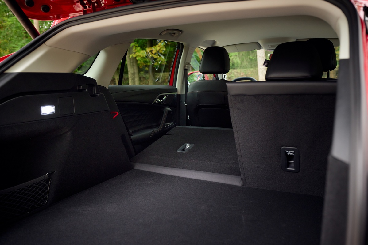 hs-phev-int3